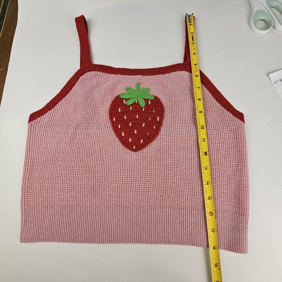 Sweet Society Embriodered Strawberry Woven Knit Sweater Tank Top Size M - Picture 8 of 11
